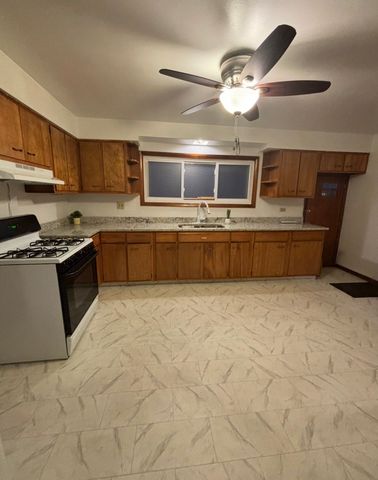 13515 S Baltimore Avenue, Chicago, IL 60633