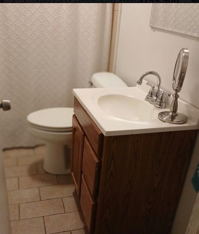 13515 S Baltimore Avenue, Chicago, IL 60633