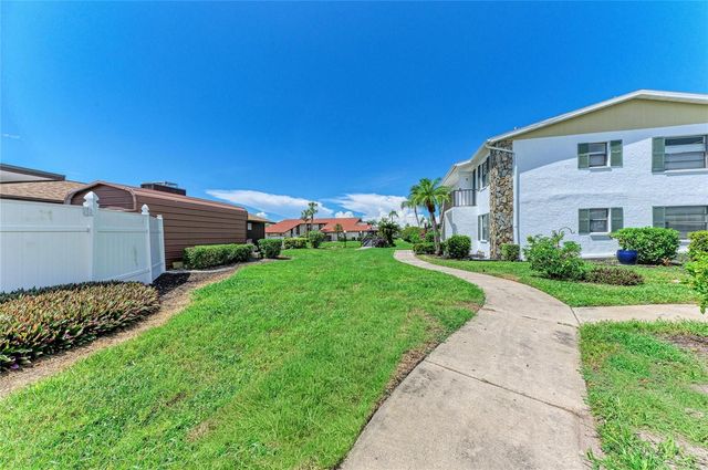 5400 34TH STREET W A10, Bradenton, FL 34210