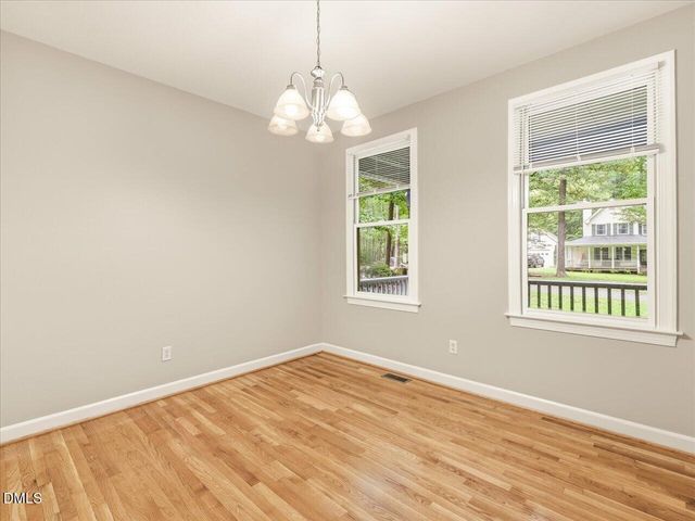 10 Sourwood Lane, Pittsboro, NC 27312