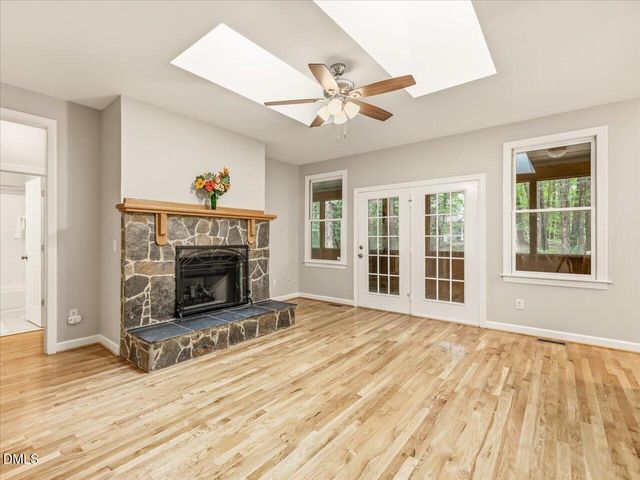 10 Sourwood Lane, Pittsboro, NC 27312