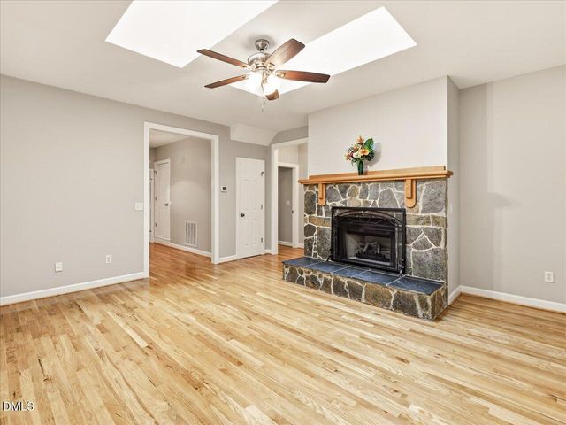 10 Sourwood Lane, Pittsboro, NC 27312