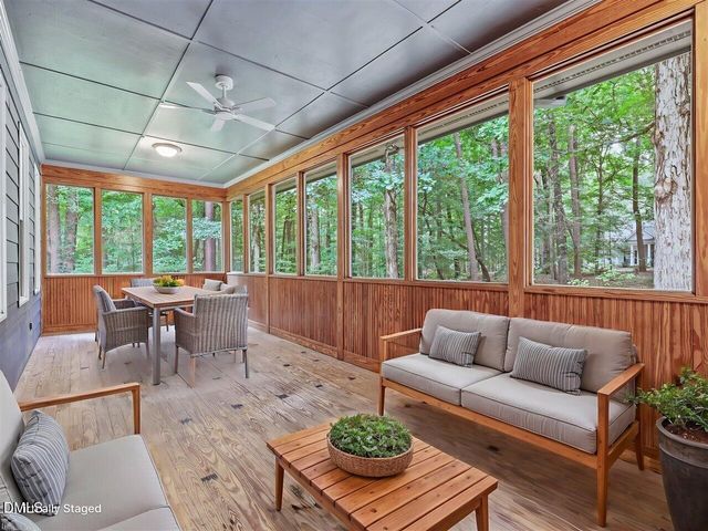 10 Sourwood Lane, Pittsboro, NC 27312