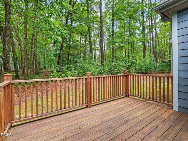 10 Sourwood Lane, Pittsboro, NC 27312