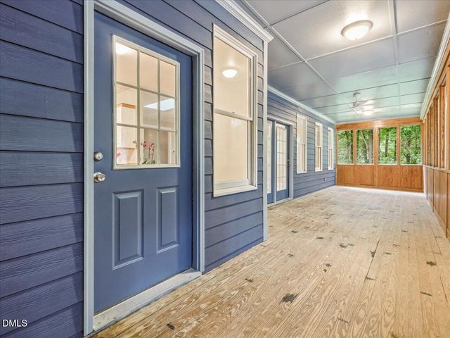 10 Sourwood Lane, Pittsboro, NC 27312