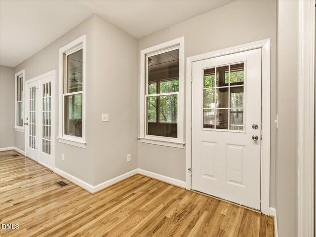 10 Sourwood Lane, Pittsboro, NC 27312