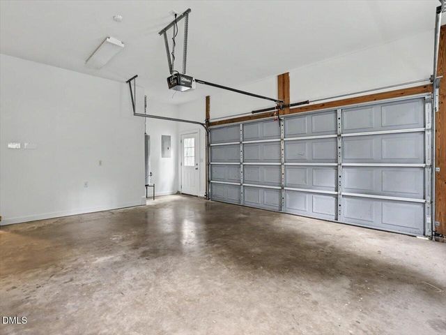 10 Sourwood Lane, Pittsboro, NC 27312