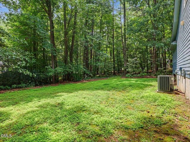 10 Sourwood Lane, Pittsboro, NC 27312