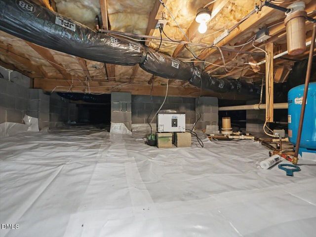 10 Sourwood Lane, Pittsboro, NC 27312