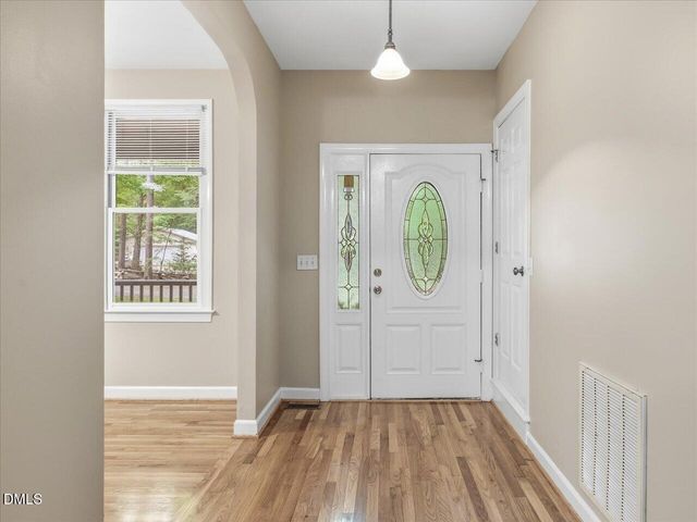 10 Sourwood Lane, Pittsboro, NC 27312