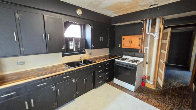 3504 19th Avenue S, Minneapolis, MN 55407