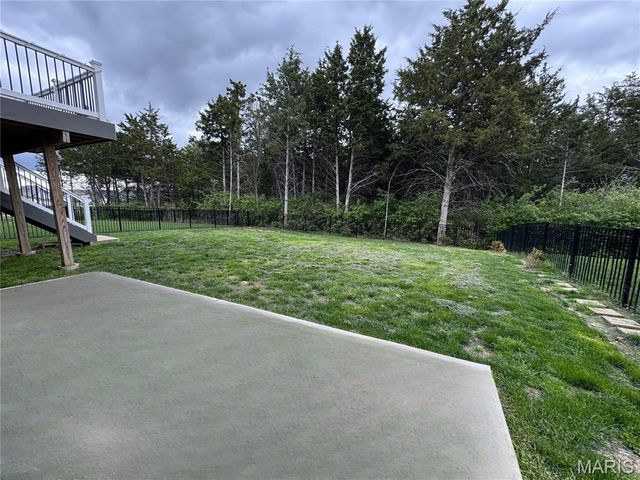 424 Rock Ridge Road, Wentzville, MO 63385