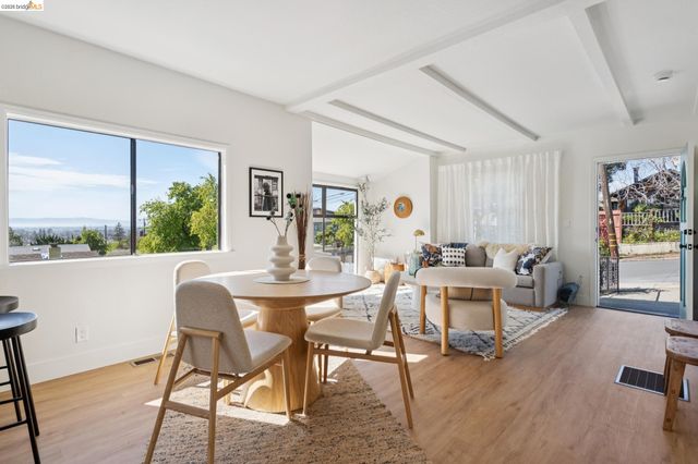 4066 Patterson Ave, Oakland, CA 94619