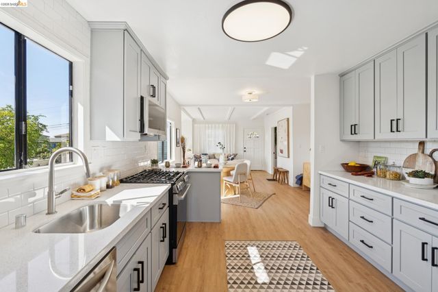 4066 Patterson Ave, Oakland, CA 94619