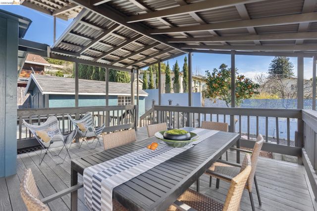 4066 Patterson Ave, Oakland, CA 94619