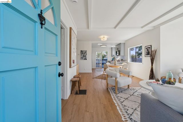 4066 Patterson Ave, Oakland, CA 94619