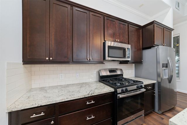 902 W 20th Street A, Houston, TX 77008