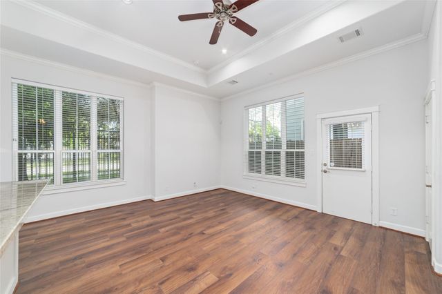 902 W 20th Street A, Houston, TX 77008