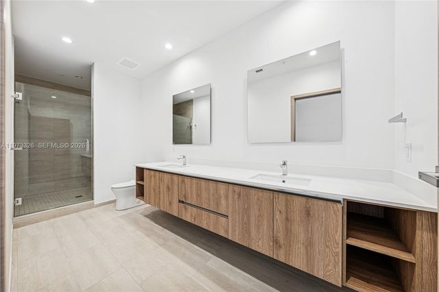 10281 W Bay Harbor Dr PH1, Bay Harbor Islands, FL 33154