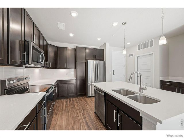420 E Fremont Place 206, Littleton, CO 80122