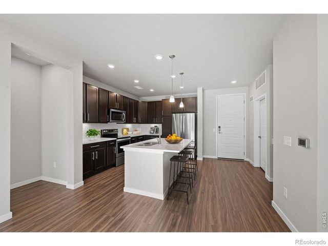 420 E Fremont Place 206, Littleton, CO 80122