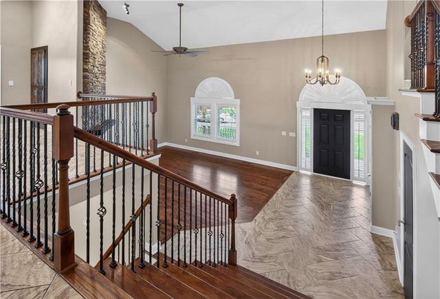 1300 Aberdeen Circle, Raymore, MO 64083