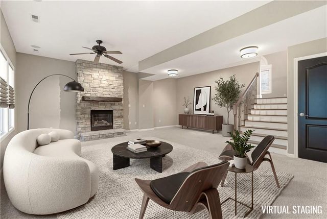 1300 Aberdeen Circle, Raymore, MO 64083