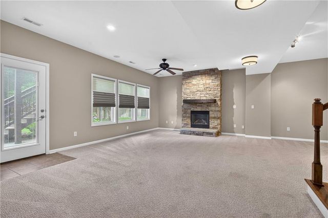 1300 Aberdeen Circle, Raymore, MO 64083