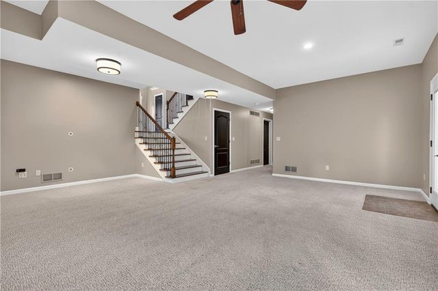 1300 Aberdeen Circle, Raymore, MO 64083
