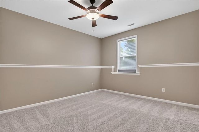 1300 Aberdeen Circle, Raymore, MO 64083