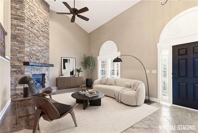 1300 Aberdeen Circle, Raymore, MO 64083
