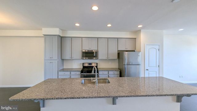 224 JENNY DR, Bear, DE 19701