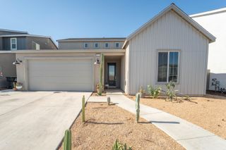 3235 E Howard Avenue, Visalia, CA 93292