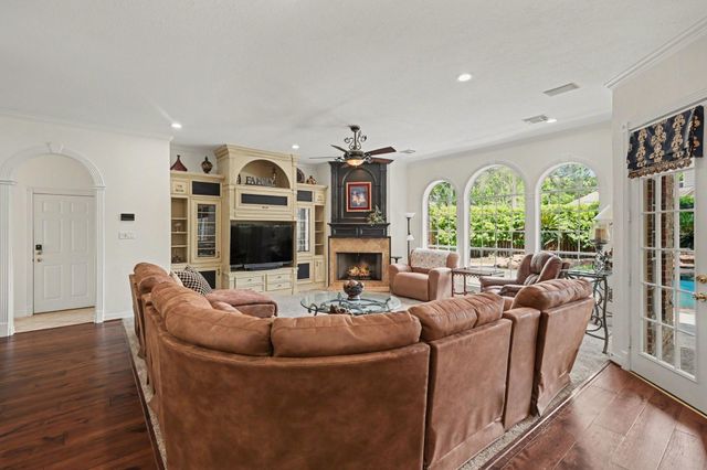 13706 Wayfare Court, Cypress, TX 77429