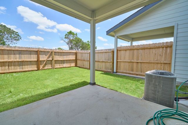 486 ABIGAIL ALY, San Antonio, TX 78253