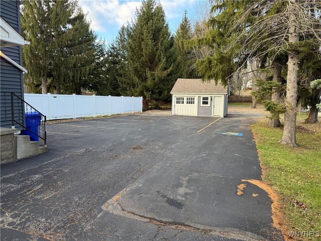 3686 Seneca Street, Buffalo, NY 14224