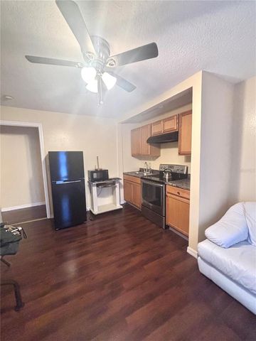 1513 N CENTRAL AVENUE, Kissimmee, FL 34741