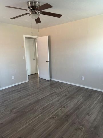 1137 NW 104th Street, Oklahoma City, OK 73114