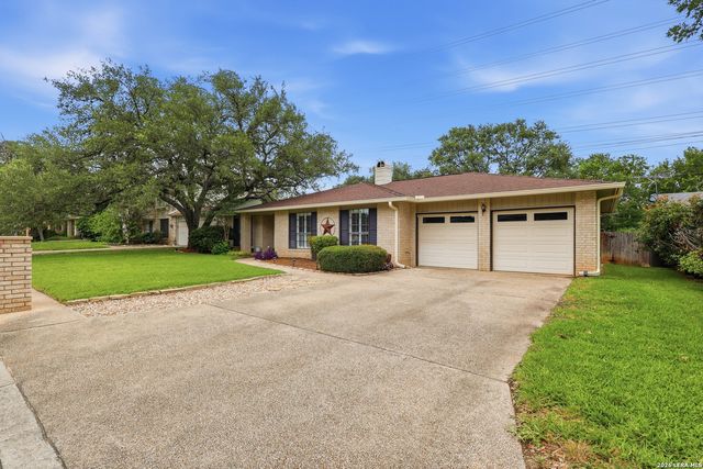 2207 OAK BND, San Antonio, TX 78259