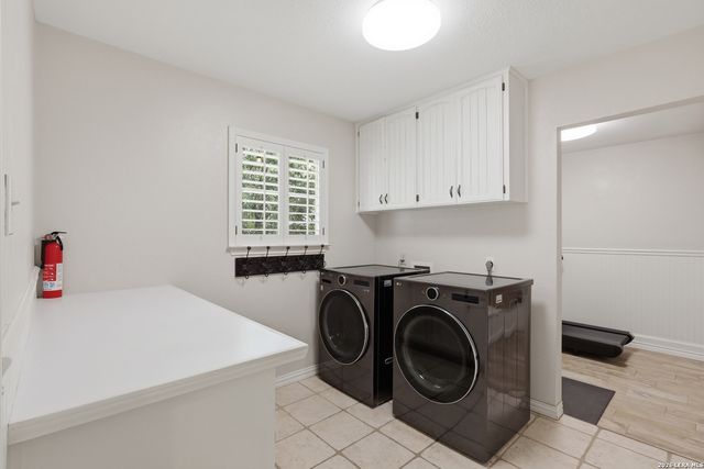 2207 OAK BND, San Antonio, TX 78259