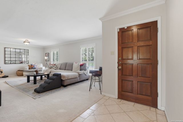 2207 OAK BND, San Antonio, TX 78259