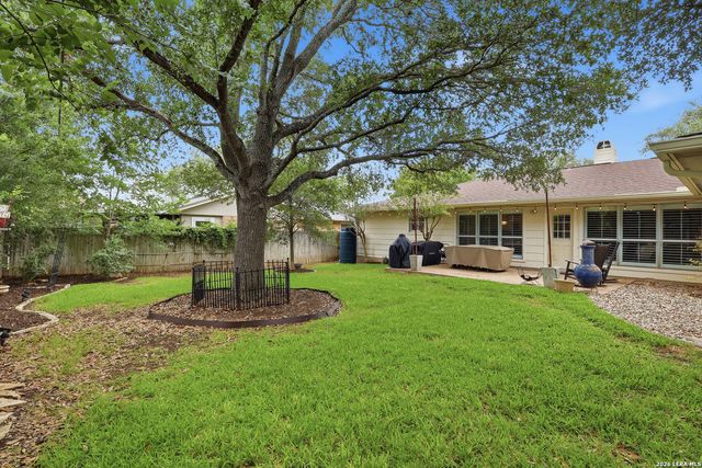 2207 OAK BND, San Antonio, TX 78259