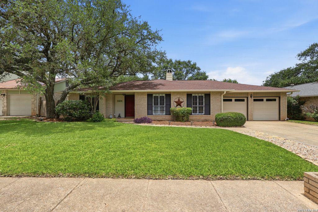 2207 OAK BND, San Antonio, TX 78259