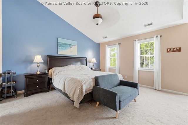 64 Mill Creek CX, Hurricane, WV 25526