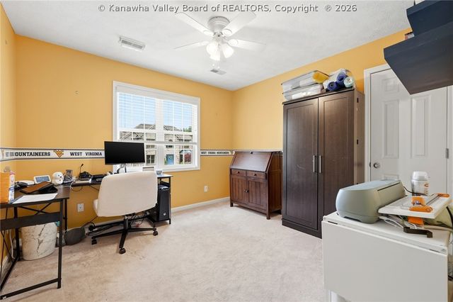 64 Mill Creek CX, Hurricane, WV 25526