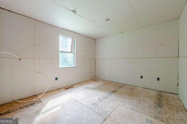 500 Gayle Drive SE, Acworth, GA 30102