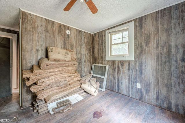 500 Gayle Drive SE, Acworth, GA 30102