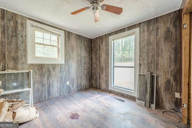 500 Gayle Drive SE, Acworth, GA 30102