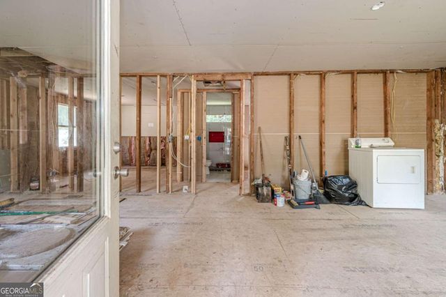 500 Gayle Drive SE, Acworth, GA 30102