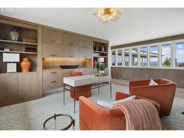 777 CHERRY Cir, Lake Oswego, OR 97034